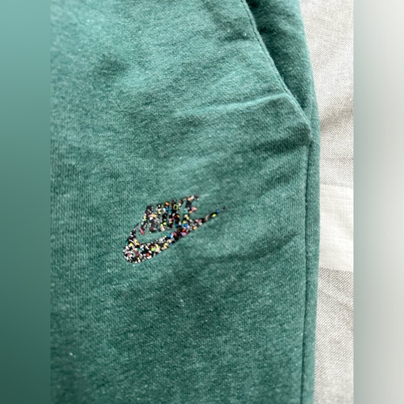 Nike Sportswear Sports Essentials+ Joggers - Picture 2 of 3